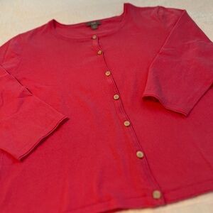 J JILL Cropped Cardigan 3/4 Sleeve. Med. Coral.